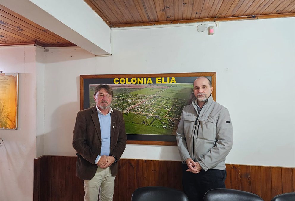 El intendente de Colonia Elía recibió al embajador y director de la OEI en Argentina